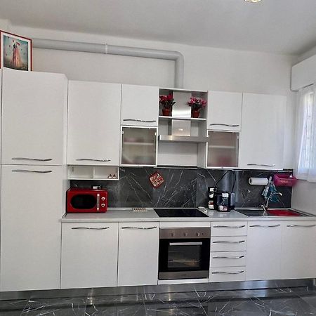 Апартаменти Dimora Sterlizia Zona Fiera S Donato Болонья Екстер'єр фото